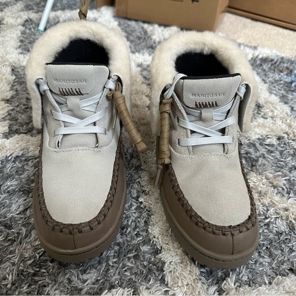 Manitobah Mukluk Skoden Ankle Boots - Picture 2 of 5